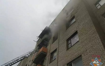 Пожар в общежитии в Волковыске:  эвакуировали 55 человек (ФОТО, ВИДЕО)