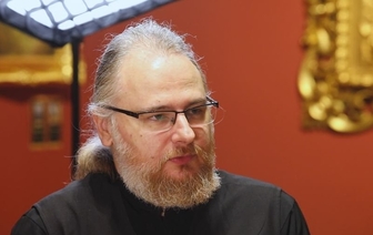 Официальный представитель православной церкви поддержал католиков