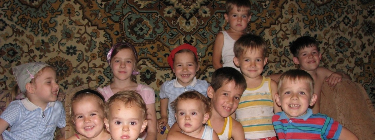 Стало известно, сколько детей в самой многодетной семье Беларуси