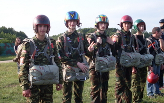 Молодежный военно-патриотический клуб «Школа выживания» объявляет набор курсантов на 2011-2012 учебный год