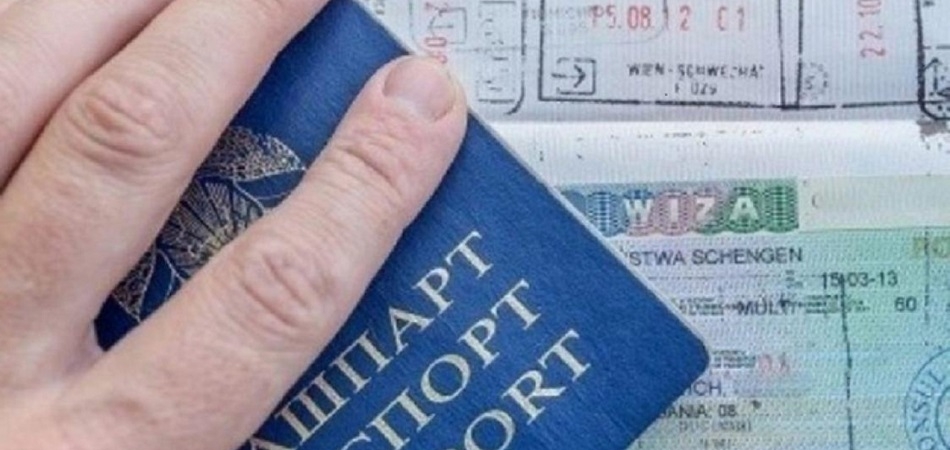 Польские визовые центры частично начнут работать