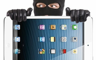 Волковысским РОВД устанавливаются личности похитителей планшета (ВИДЕО)