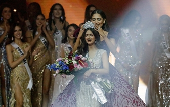 Девушка из Индии стала победительницей конкурса «Мисс Вселенная-2021»