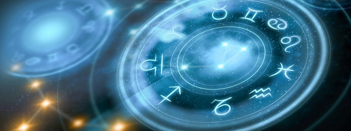 Гороскоп на май: астрологи назвали самые неудачные дни