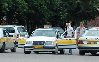 Таксісты з „Ніка-таксі” не выключаюць правядзення пратэстных акцый