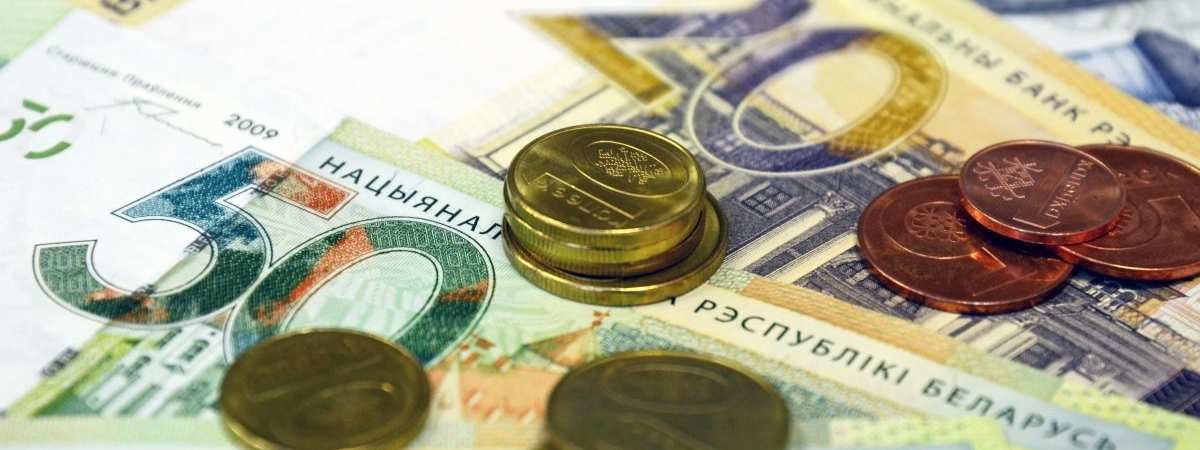 Убытки белорусской экономики превысили прибыль почти в три раза