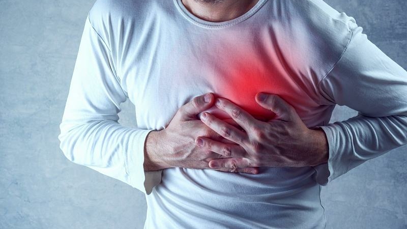 Врачи назвали симптомы-предвестники инфаркта