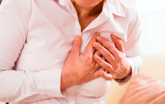 Медики назвали первые симптомы заболеваний сердца