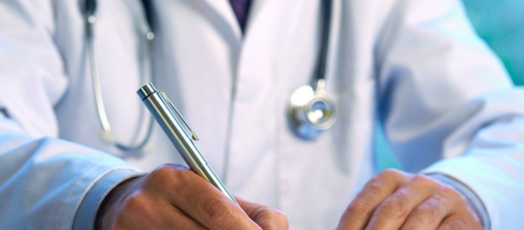 Не врач, а менеджер: Медики ставят липовые диагнозы для выполнения «плана продаж»