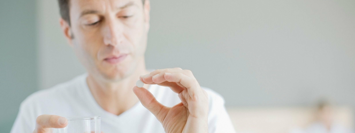 Противозачаточные таблетки для мужчин: ученые выяснили, насколько это опасно