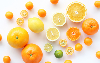 Когда витамин С не панацея: 8 побочных эффектов от лимонов и лимонного сока