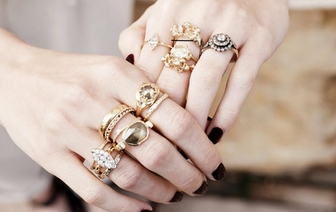 Как правильно носить кольца: простые советы