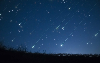 С 17 июля в ночном небе можно будет наблюдать звездопад Персеиды