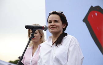 Готова стать национальным лидером: новое видеообращение Тихановской к белорусам