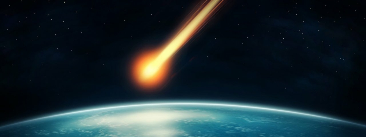 Земля оказалась на волоске от гибели, в NASA раскрыли детали: «пролетел астероид размером с хрущевку»