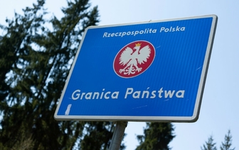 Польша отменила карантин для приезжих