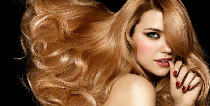 Косметолог рассказал какие продукты стимулируют рост волос и придают им блеск