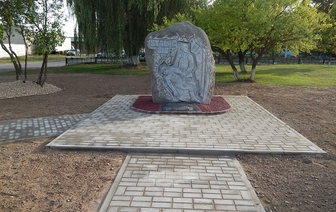 В Волковыске торжественно открыт памятный знак жертвам Шталага