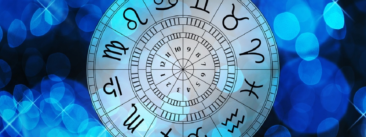 Гороскоп на 30 октября: каким знакам зодиака сегодня повезет