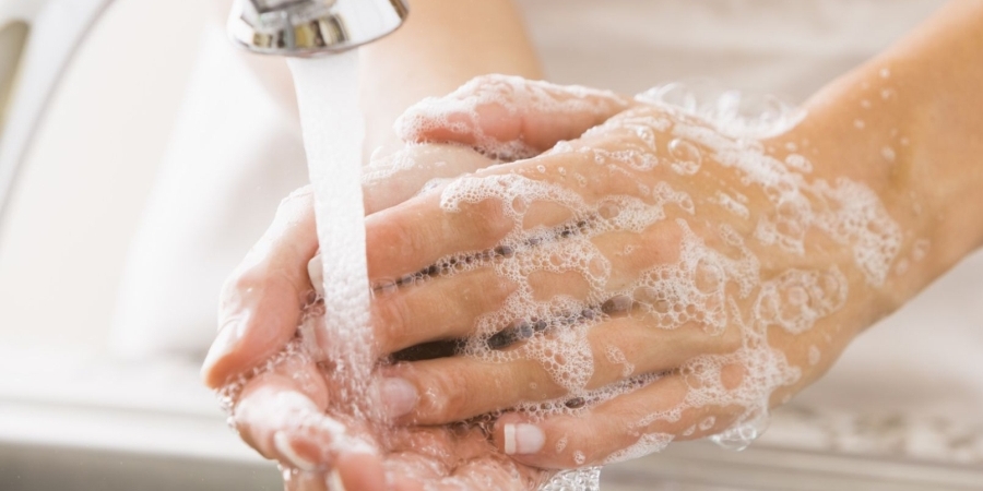 5 побочных эффектов частого мытья рук и как их предотвратить