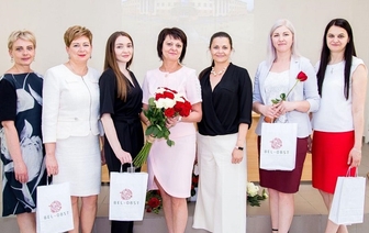Коллектив ИООО «БЕЛ-ОБСТ» поздравил медработников района с профессиональным праздником