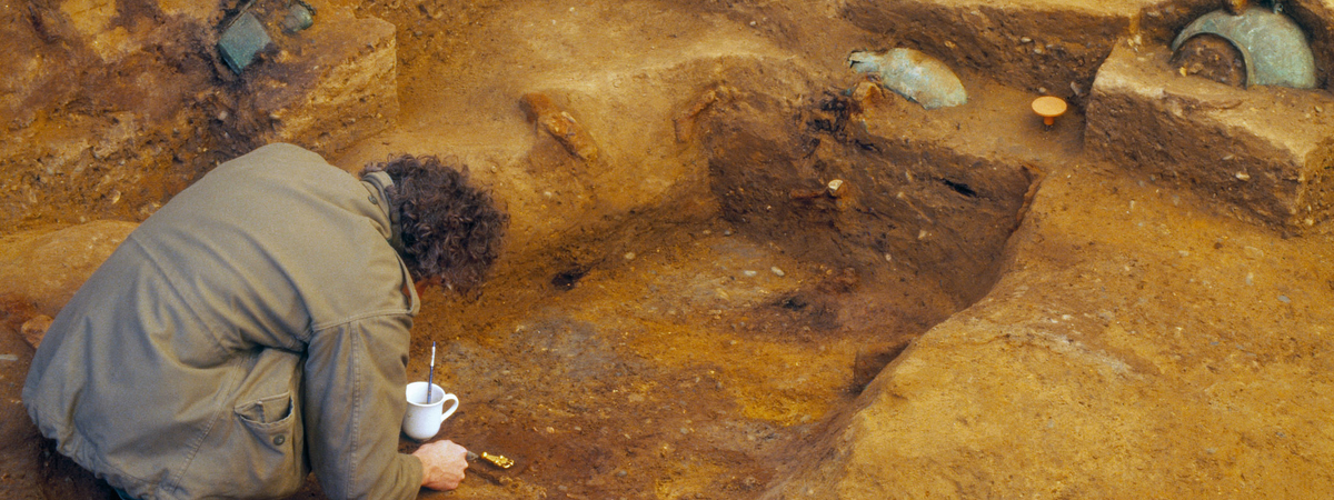 Археологи обнаружили уникальное захоронение с золотом: отлично сохранилось