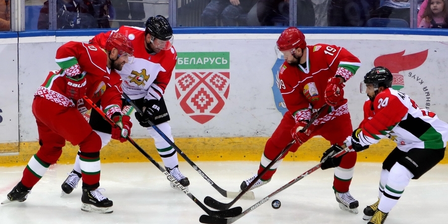 Команда Лукашенко победила команду России и выиграла XVI Рождественский хоккейный турнир