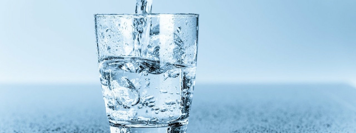 Как похудеть без диет: эксперты рассказали о важности воды в рационе