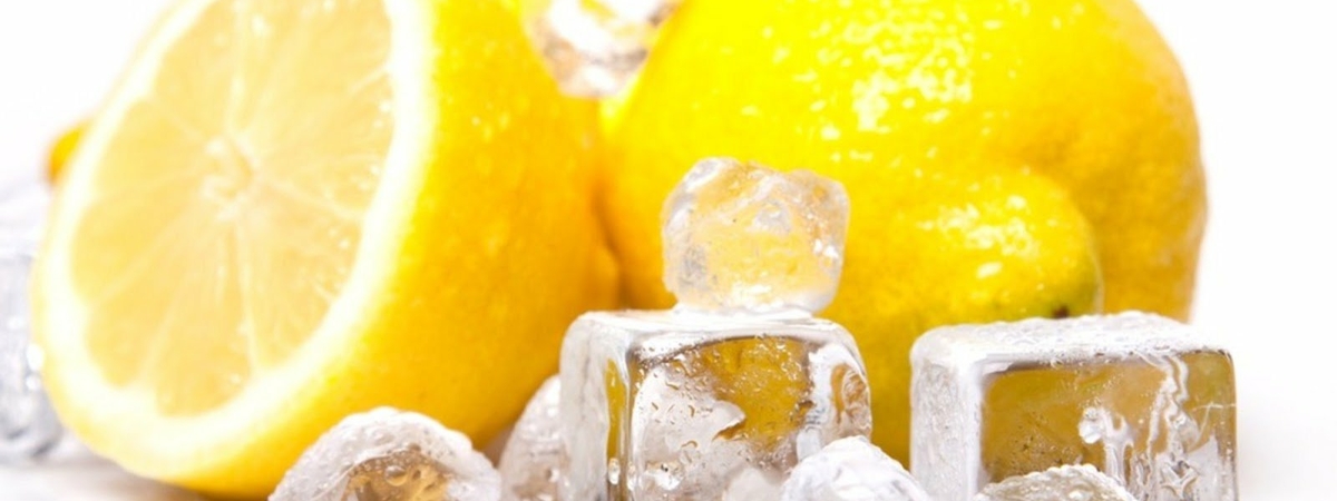 Рак - лимона враг. Эксперт признал пользу замороженного лимона в борьбе с раком