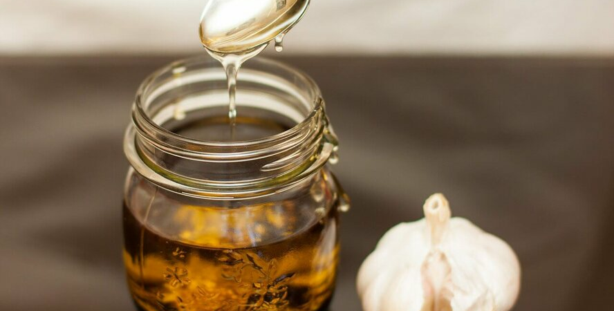 Съедайте чеснок и мед натощак в течение 7 дней вот что произойдет с вашим организмом